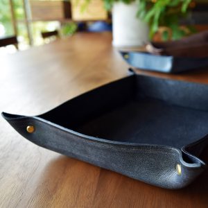 bridle-leather-tray