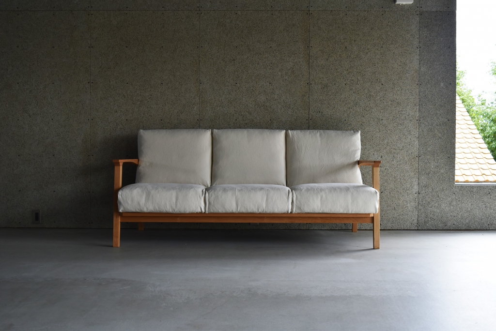 SOLID SOFA BOLD 370-1