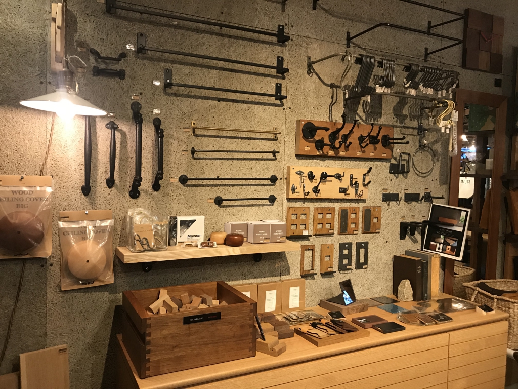 SOLID 富山　家具　雑貨