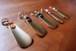 brass＆nume leather shoehorn (9)