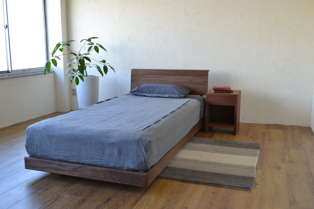 富山　石川　金沢　家具　ミヤモト家具　SOLID　ベッド　BED　ベッドフレーム　天然木