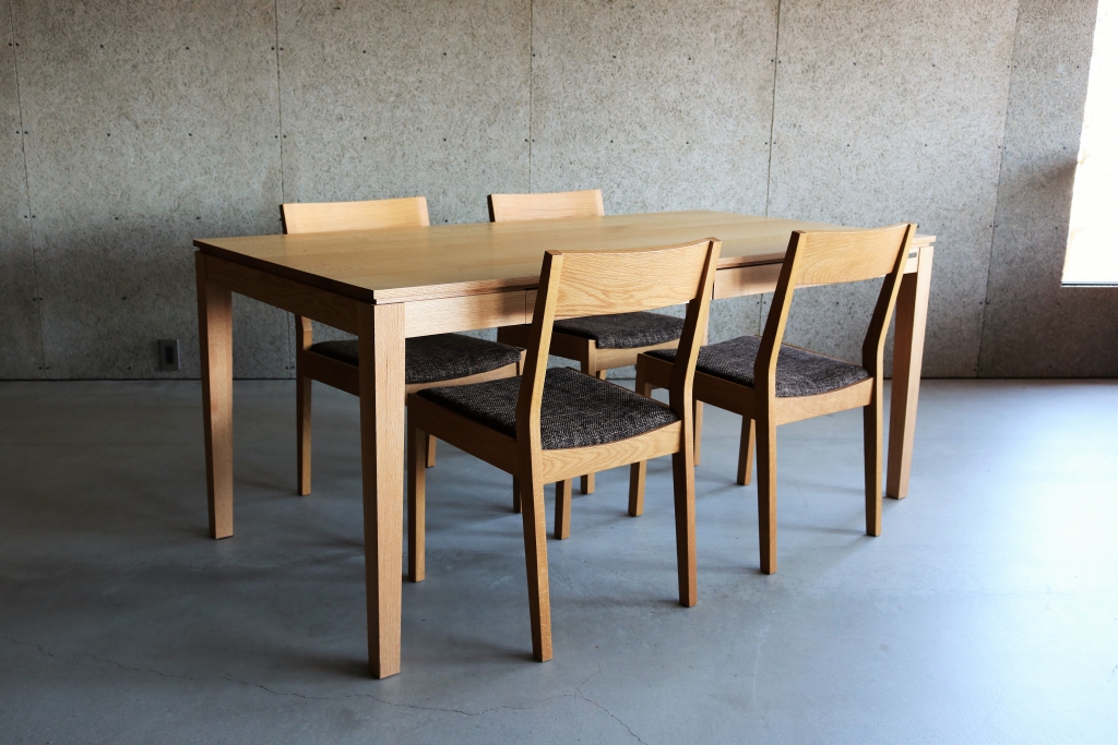 SOLID SDT-03 DINING TABLE (10)