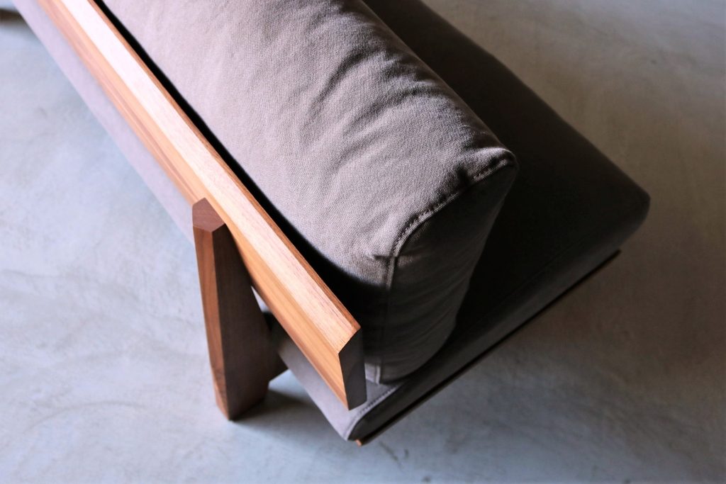 富山　家具　SOLID富山　ミヤモト家具　おしゃれ　ソファ