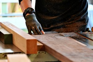 富山　家具　工場