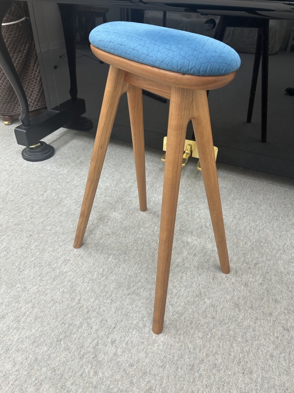騨　新潟　福井　家具　無垢材