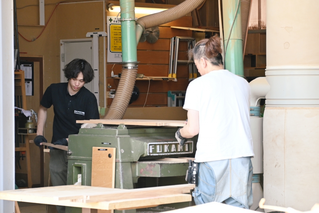 富山　家具　アウトレット　自社工場