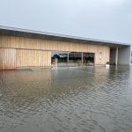 雨だ～Σ（・□・；）！？！？