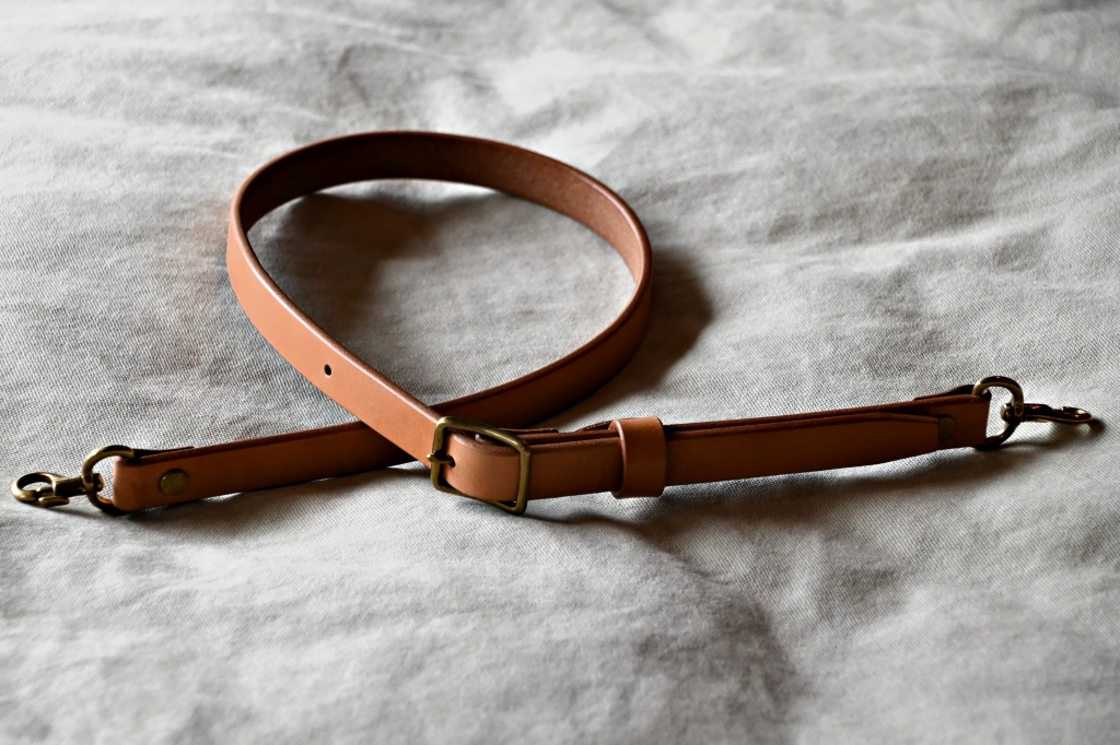 富山　本革バッグ　おすすめ