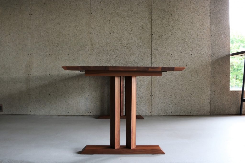 富山　ダイニングテーブル　家具　オシャレ