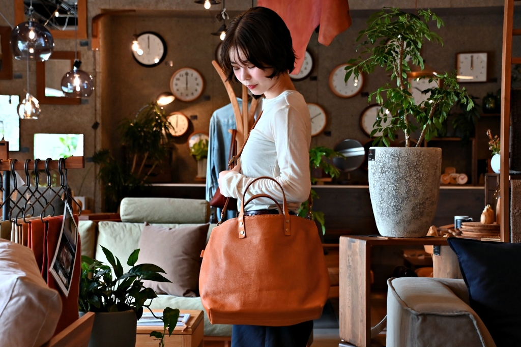 革 バック 富山 家具 おしゃれ