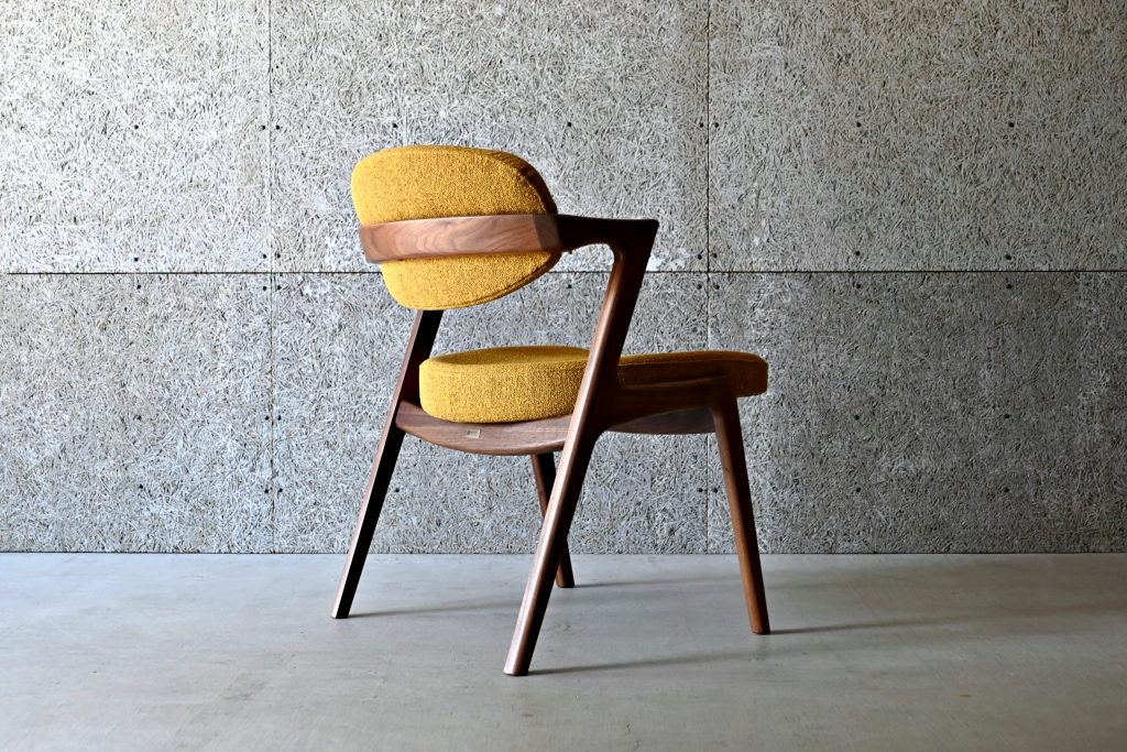 富山　椅子　無垢材　ミヤモト家具　おしゃれ