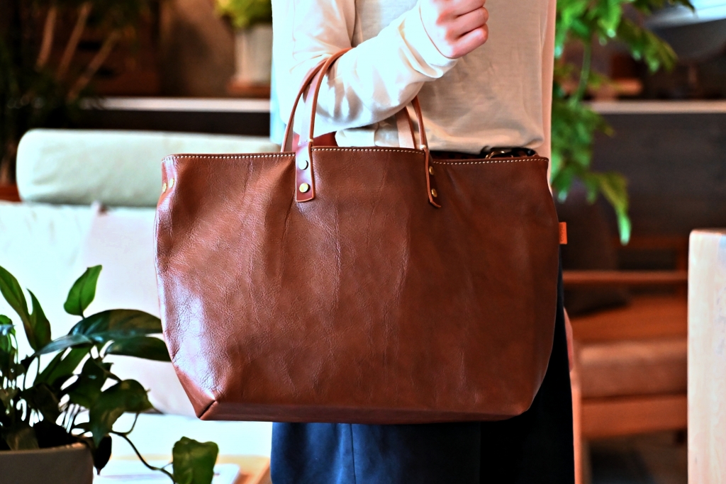 革 バック 富山 おしゃれ