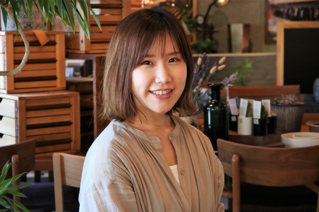 國谷-有紀-H.P用顔写真-1