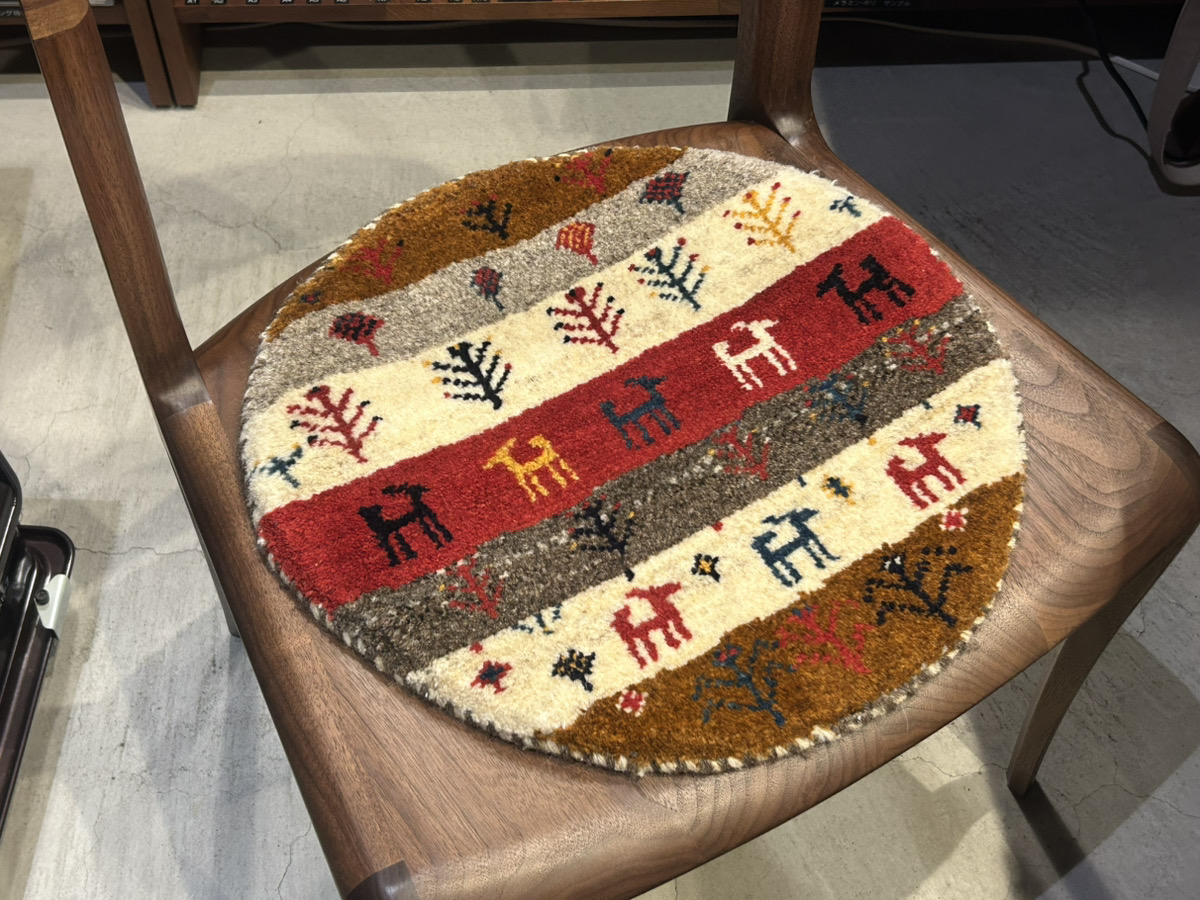 金沢 家具 無垢材 イス おしゃれ