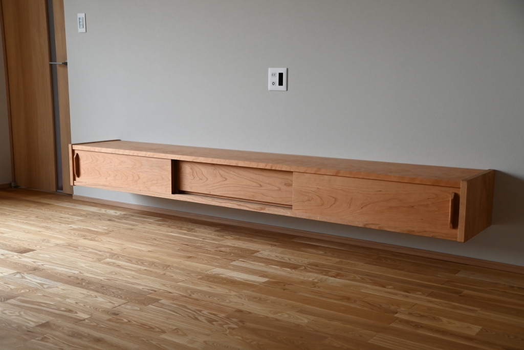 飛騨　造作テレビボード　おすすめ