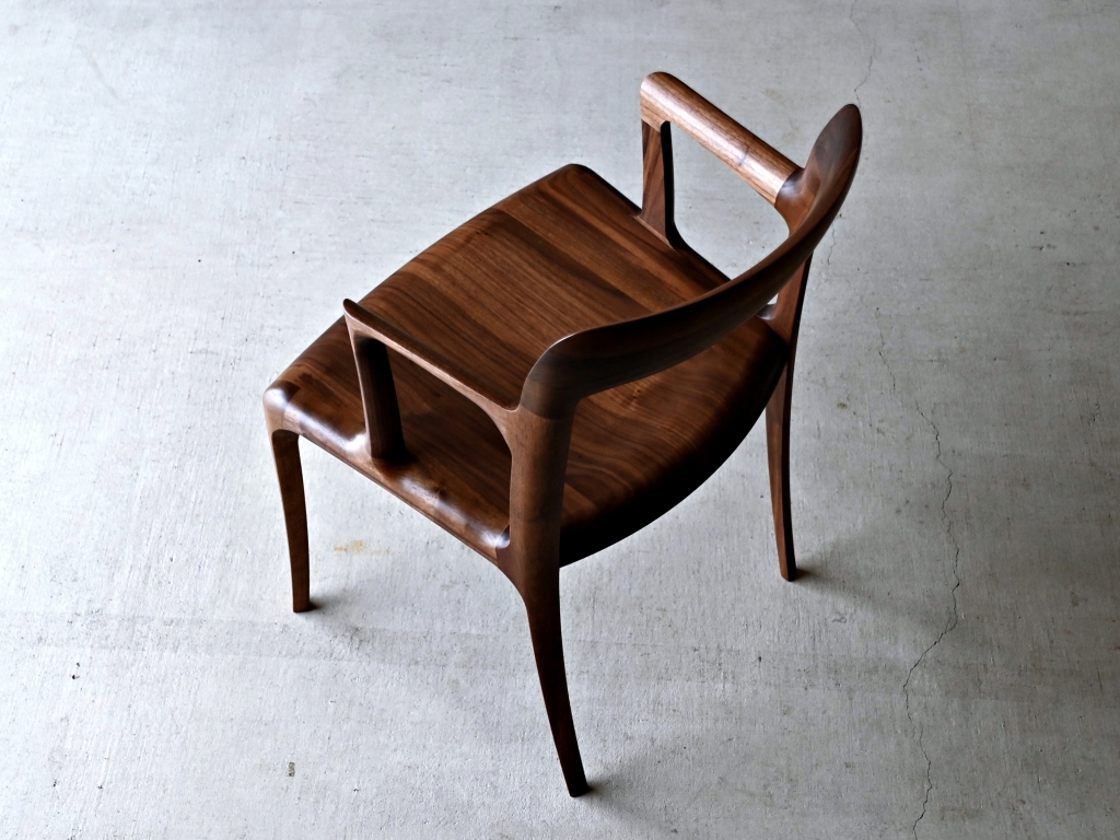 金沢　家具　無垢材　イス　おしゃれ