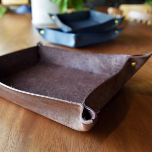 bridle-leather-tray