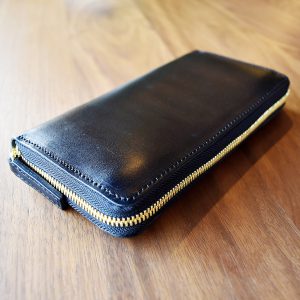 nume-round-wallet-bk