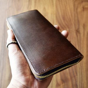 nume-round-wallet-br