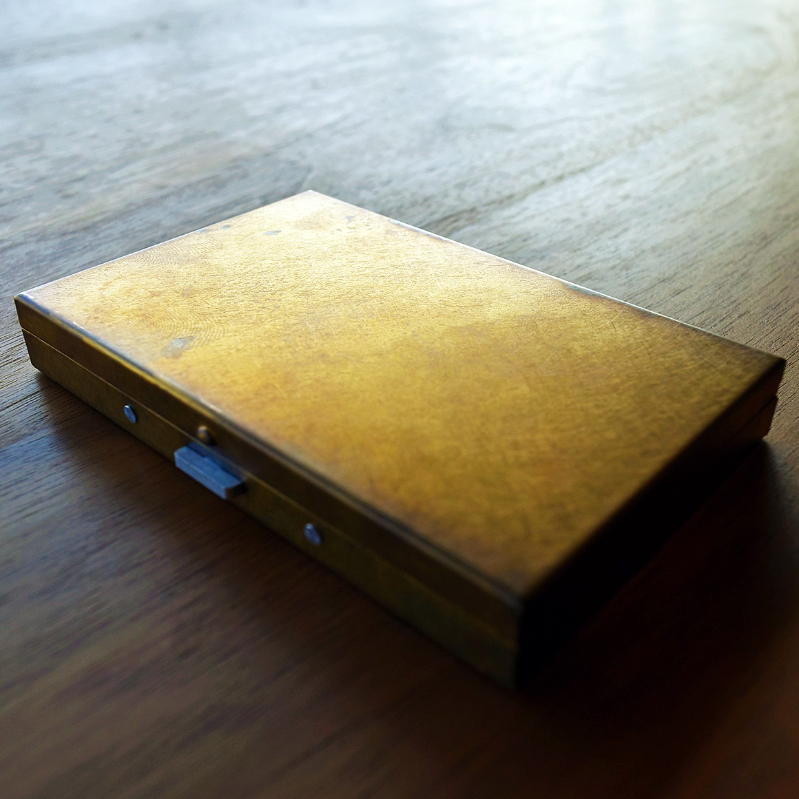 cardcase-brass