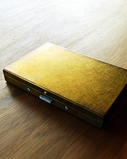 cardcase-brass