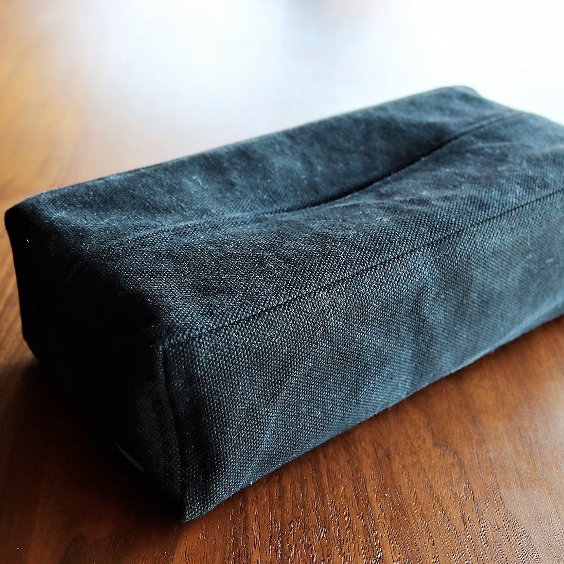 canvas-tissue-case