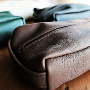 genuine-leather-tissue-case