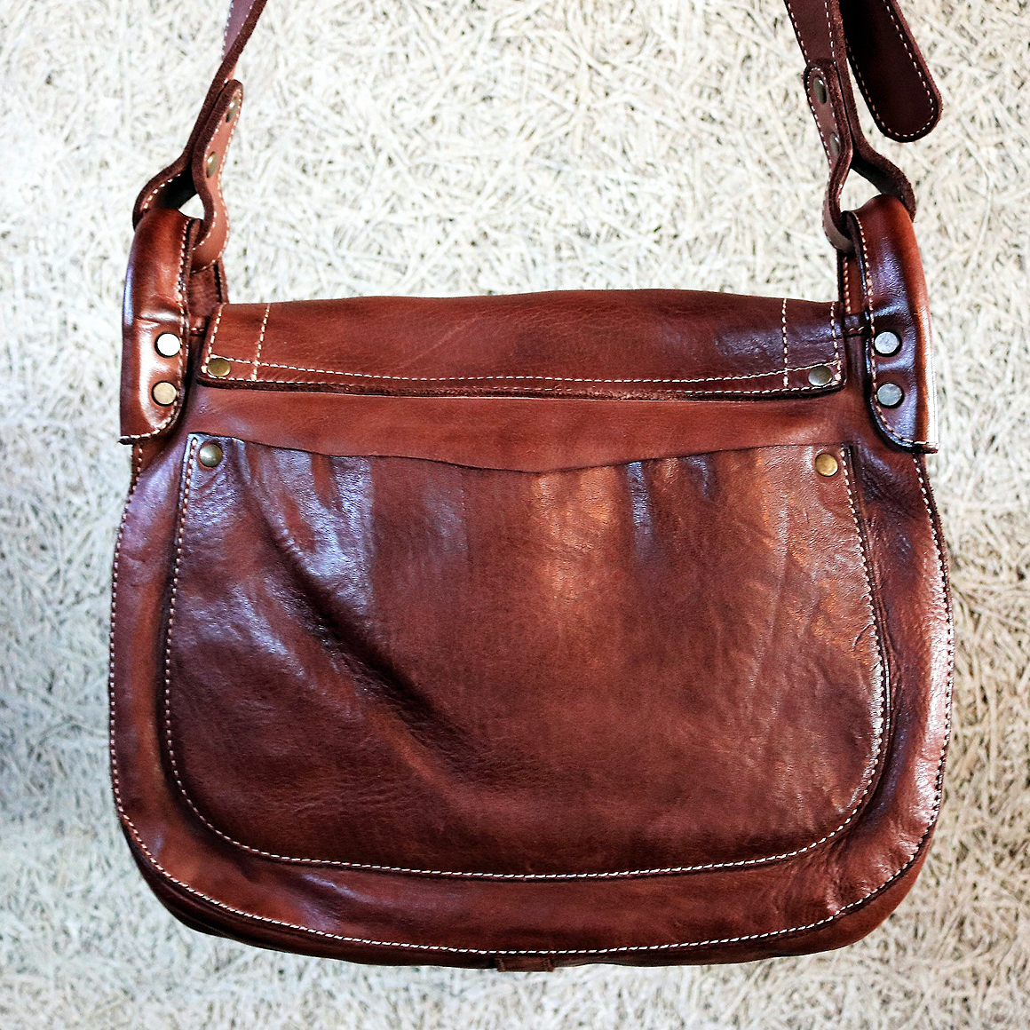 nume-pochette-brown