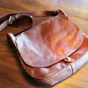 nume-pochette-brown