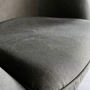 cm-lounge-chair