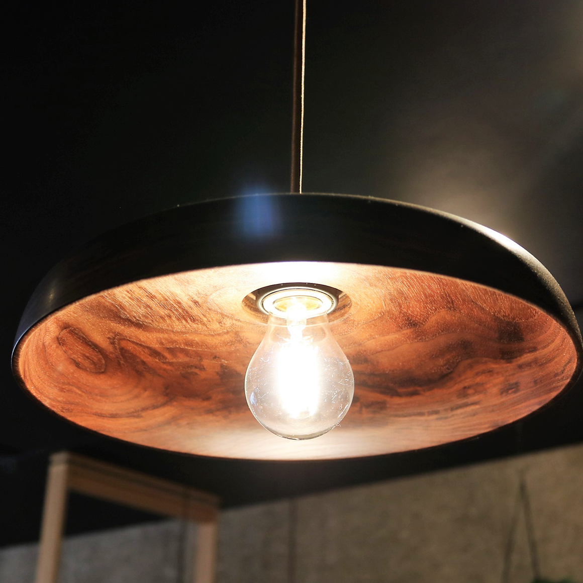 ichimaiita-pendant-light-c