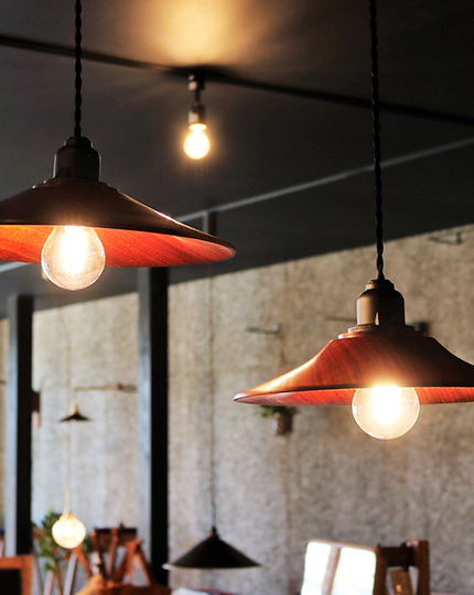 ichimaiita-pendant-light-a