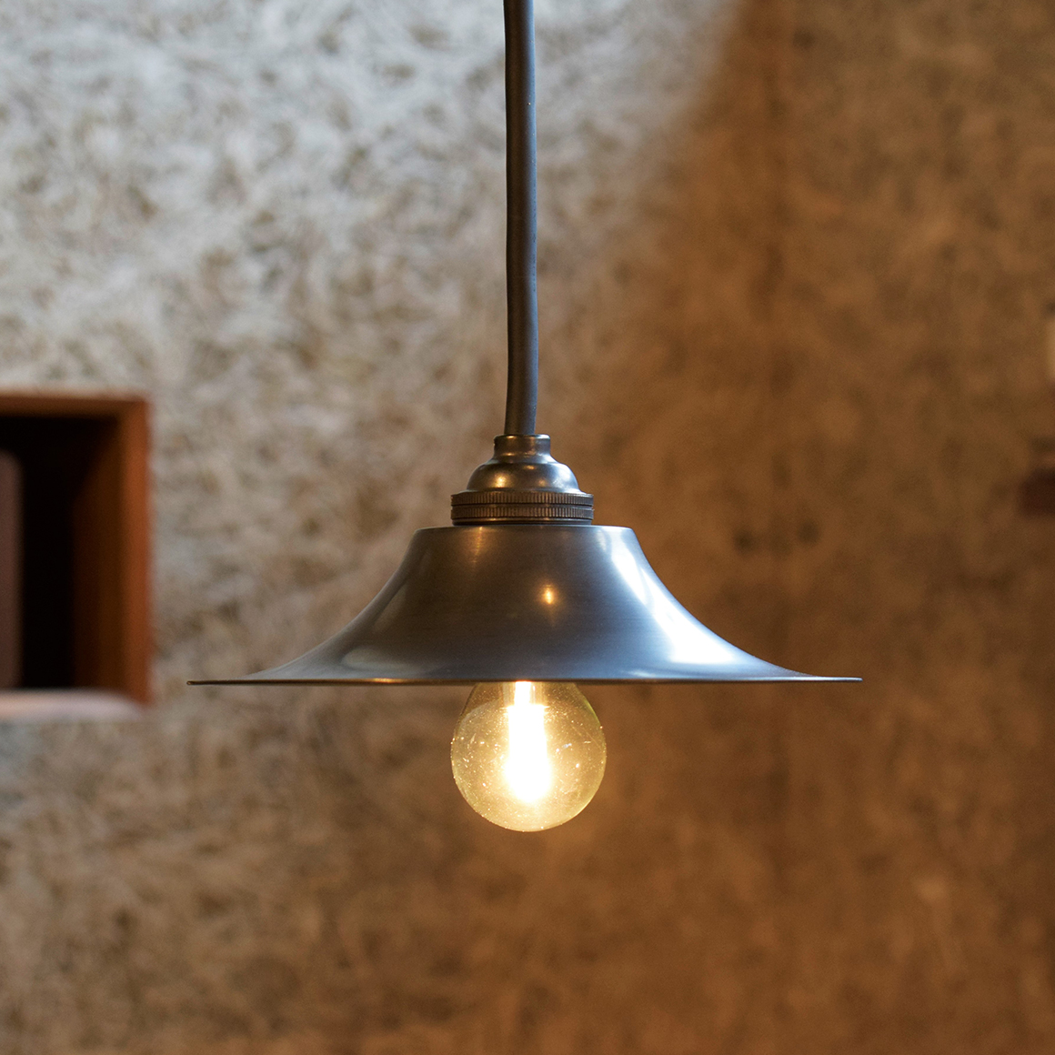 sI-pendant-light