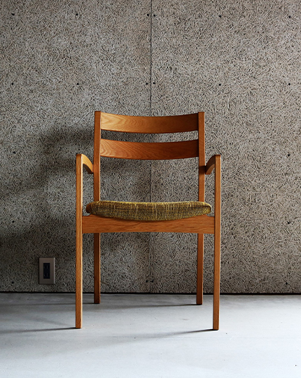 Apt Chair WO
