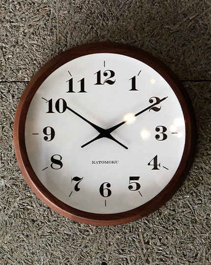 wall clock - km12 SOLID walnut