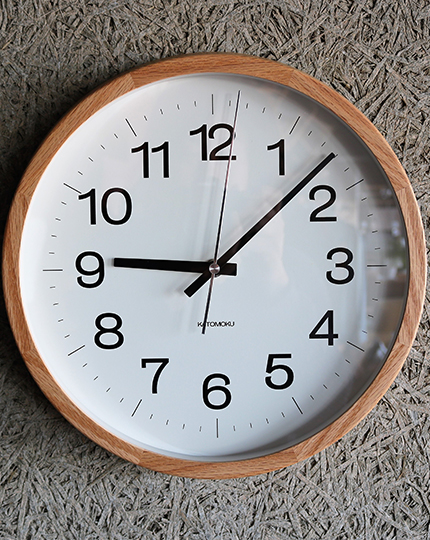 SOLID CLOCK large-round oak