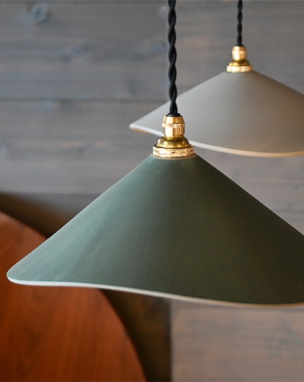 3RD CERAMICS Pendant Light (Green)