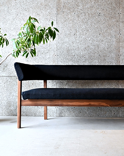 SDC504 bench