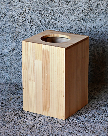 pine wood dust box